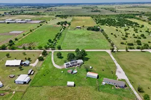 1524 County Rd 1107B, Cleburne, TX 76031 - Photo 27