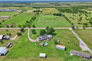 1524 County Rd 1107B, Cleburne, TX 76031 - Photo 39