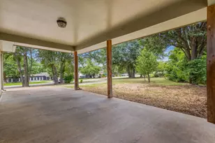 402 Admiral Dr, Gun Barrel City, TX 75156 - Photo 3