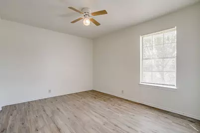 1203 N Nolan River Road #A, Cleburne, TX 76033 - Photo 15