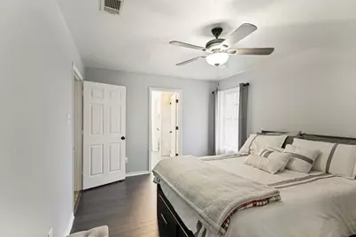 4833 Colonial Park Drive, Haltom City, TX 76117 - Photo 21