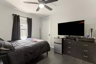 4833 Colonial Park Drive, Haltom City, TX 76117 - Photo 17