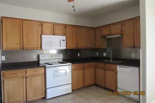 2806 Ridgecrest Dr, Fort Worth, TX 76133 - Photo 3