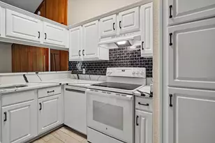 6210 Valley Forge Ct, Arlington, TX 76002 - Photo 5