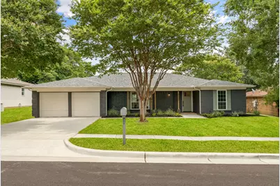 8209 Pearl Street, North Richland Hills, TX 76180 - Photo 3