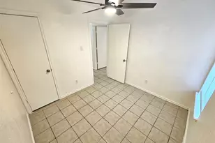 2837 Avenue J, Fort Worth, TX 76105 - Photo 21