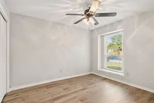 2141 Stradivarius Ln, Carrollton, TX 75007 - Photo 19
