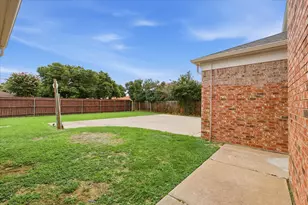 2209 Everglade Ct, Carrollton, TX 75006 - Photo 31