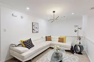9866 Wake Bridge Dr, Frisco, TX 75035 - Photo 11