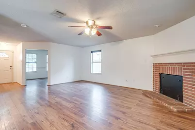 2333 Ash Grove Trail, Fort Worth, TX 76112 - Photo 11