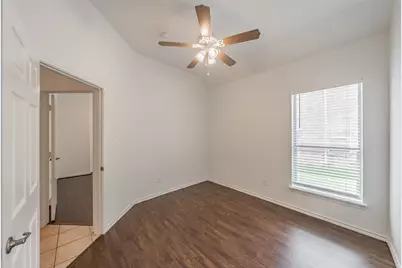 8648 Prairie Dawn Drive, Fort Worth, TX 76131 - Photo 15