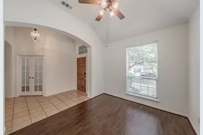 8648 Prairie Dawn Drive, Fort Worth, TX 76131 - Photo 5