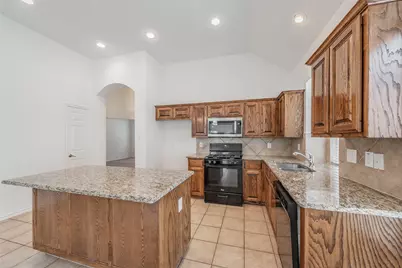 8648 Prairie Dawn Drive, Fort Worth, TX 76131 - Photo 21