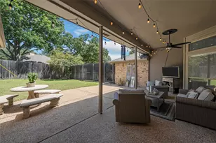 11001 Ridge Point Dr, Woodway, TX 76712 - Photo 31