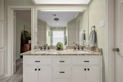 11001 Ridge Point Drive, Woodway, TX 76712 - Photo 25
