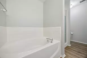 641 Mallard Dr, Saginaw, TX 76131 - Photo 17