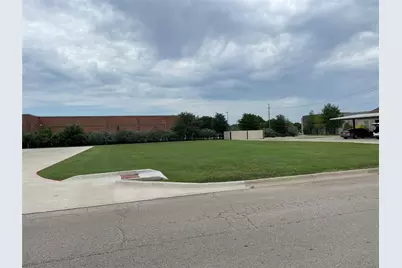 2002 Emery Street, Denton, TX 76201 - Photo 3