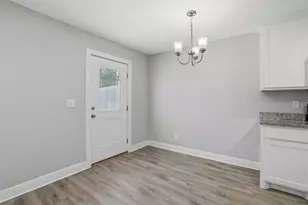 1022 W Shepherd St, Denison, TX 75020 - Photo 9