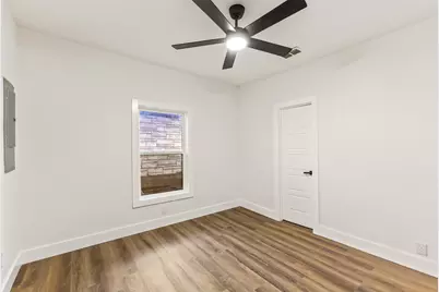 418 Lillian Street, Dallas, TX 75211 - Photo 13