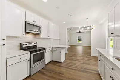 418 Lillian Street, Dallas, TX 75211 - Photo 11