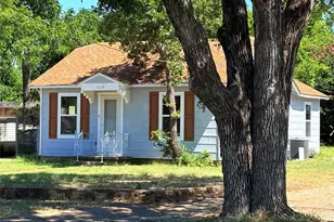 1329 4th St, Graham, TX 76450 - Photo 1