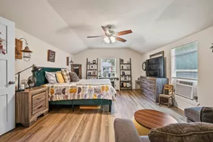 1718 N Shannon St, Sherman, TX 75092 - Photo 7