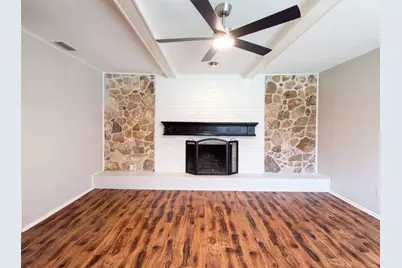 1618 Woodcrest Lane, Carrollton, TX 75006 - Photo 3