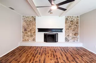 1618 Woodcrest Ln, Carrollton, TX 75006 - Photo 3