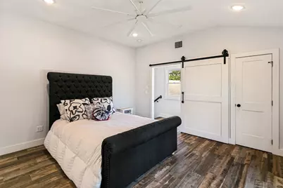 2004 Fairmount Avenue, Fort Worth, TX 76110 - Photo 23