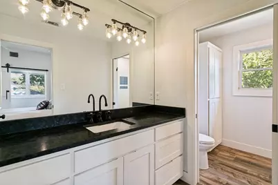 2004 Fairmount Avenue, Fort Worth, TX 76110 - Photo 29