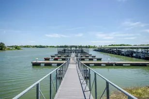 123 Clubhouse Dr, Corsicana, TX 75109 - Photo 37