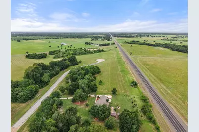 123 Clubhouse Drive, Corsicana, TX 75109 - Photo 27