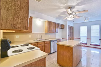 624 Aspen Drive, Denton, TX 76209 - Photo 9