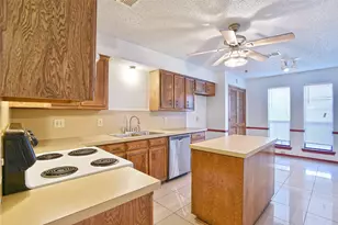 624 Aspen Dr, Denton, TX 76209 - Photo 9