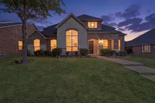 632 Duke Saxony Dr, Lewisville, TX 75056 - Photo 3