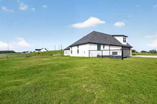 1040 Agnes N, Springtown, TX 76082 - Photo 39