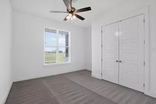 1040 Agnes N, Springtown, TX 76082 - Photo 23