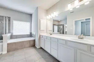 925 Lake Cypress Ln, Little Elm, TX 75068 - Photo 13