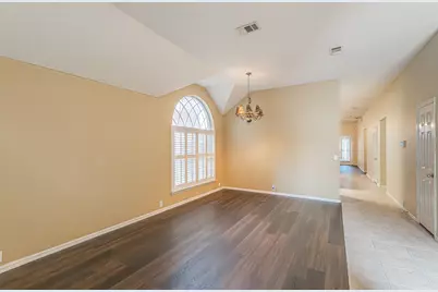 611 Primavera Drive, Arlington, TX 76002 - Photo 5