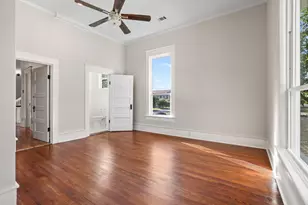 511 S Travis St, Sherman, TX 75090 - Photo 29