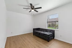 2217 Sharpshire Ln, Arlington, TX 76014 - Photo 15