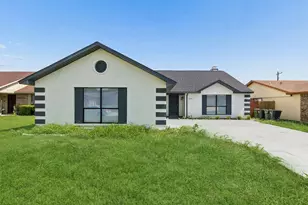 2217 Sharpshire Ln, Arlington, TX 76014 - Photo 25