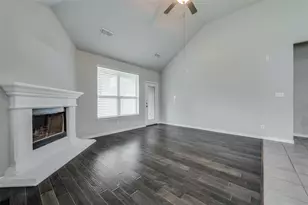 925 Lake Cypress Ln, Little Elm, TX 75068 - Photo 11