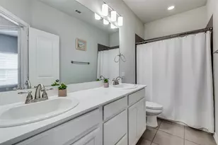 925 Lake Cypress Ln, Little Elm, TX 75068 - Photo 19