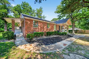 810 Edna St, Athens, TX 75751 - Photo 3