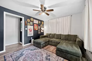 810 Edna St, Athens, TX 75751 - Photo 5