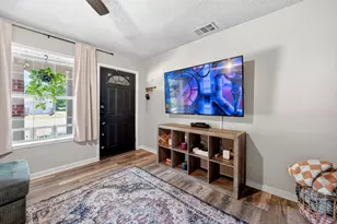 810 Edna St, Athens, TX 75751 - Photo 3