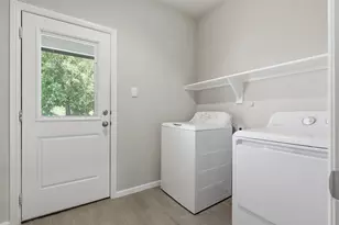 6736 Windfall Dr, Fort Worth, TX 76135 - Photo 29