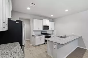 6736 Windfall Dr, Fort Worth, TX 76135 - Photo 21