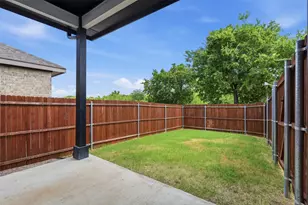 6736 Windfall Dr, Fort Worth, TX 76135 - Photo 29